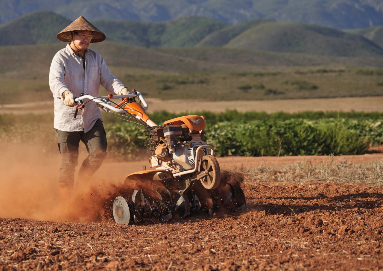 MH-710 power tiller