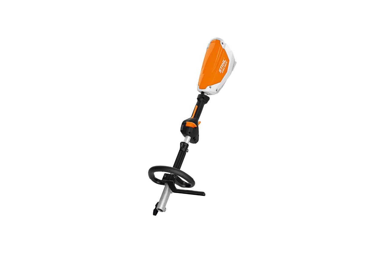 STIHL KMA 130 R cordless KombiEngine from the AP-System